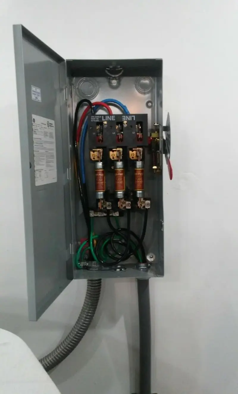 Three-phase disconnect switch installed for Electrical Wiring & Rewiring in Lowes Island